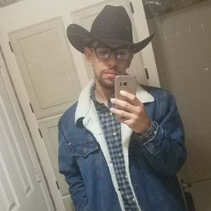 Meet your Posher, Andy jr.